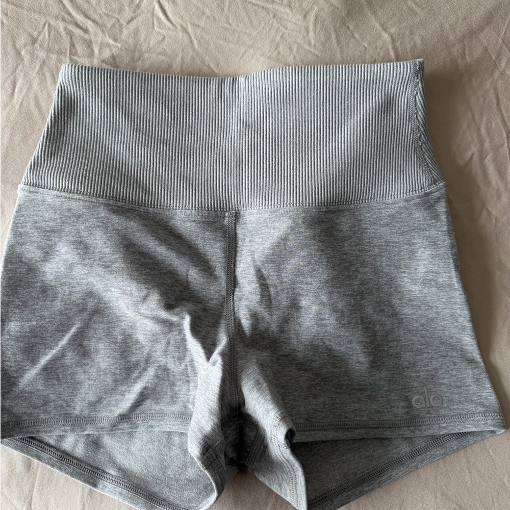 ALO Yoga Women's High-Waist Heather Gray Shorts